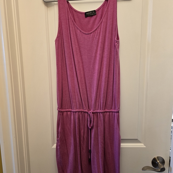 Miik - Red, Pink, Blk & Blk Dot Sleeveless Bamboo Mini Dresses With Pockets - Picture 4 of 13